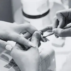 Manicura Semipermanente